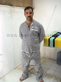 naked kurdish prisoner