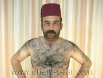 Ezgi - a very hairy Naked Turkish **** in a Casting P****o Series.