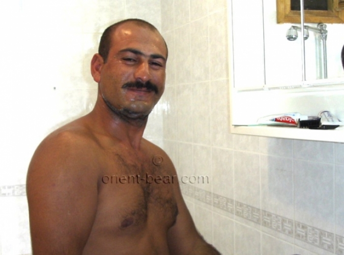 Casting-p****o-S-065 Saban - a strong turkish **** shaves his ****