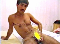 Nizamettin - a Naked Kurdish Man fuck a Rubber Doll in Doggy Style. (id939)
