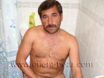 Berdan - a young Naked Turkish Man with a lot of Cum jerks. (id255)