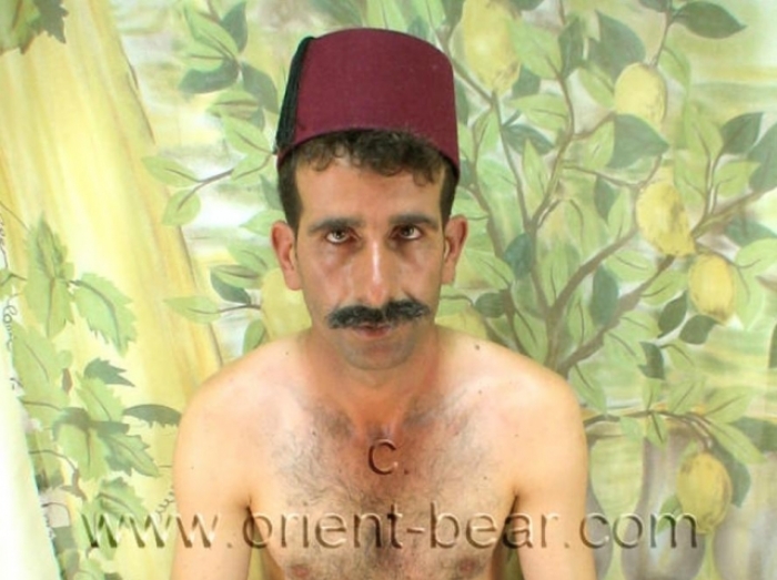 Bekir - a Naked Kurdish Man with big long big **** and a Apple Ass. (id392)