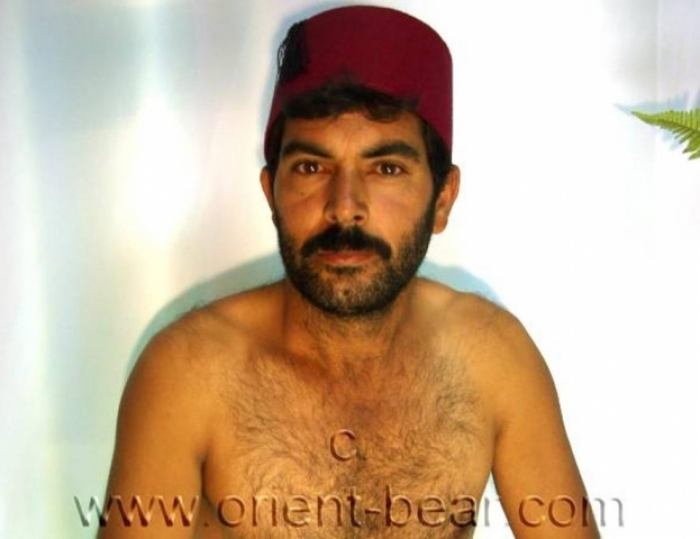 Kutay - a horny Naked Kurdish Man with a long ****. (id693)