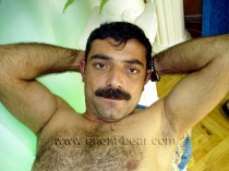 Mustafa T. - is a Kurdish Man with a sexy Face and a lot of Sperm. (id529)