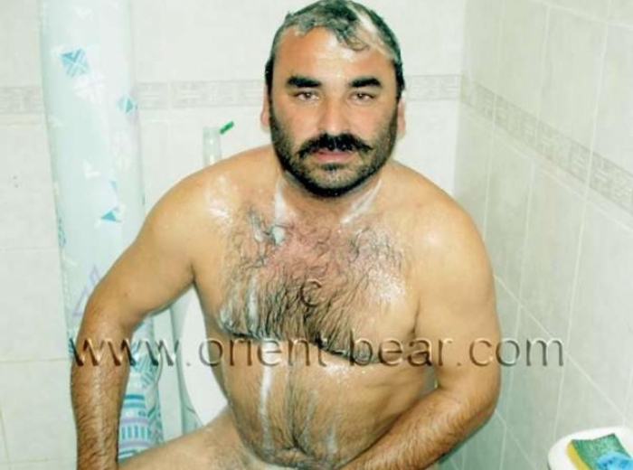 Latif - a powerful Naked Turkish **** jerks in the Bathroom. (id641)