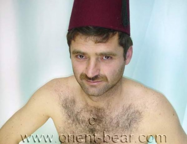 Rizvan - a horny haired Naked Turkish Man with a **** **** in a Oldy Turkish **** Video. (id496)