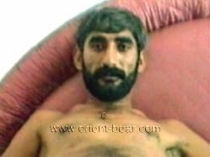 Ismael M. a sexy Naked Kurdish Man with sexy Face masturbates in his Bed. (id1001)