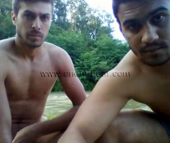 Ozan + Tahir video S-022 Foto no  (Turkish boys at naked Fishing. No Sex)
