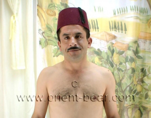 Idris S. - a young athletic Naked Turkish Man with a sexy Body and a **** Ass. (id1335)