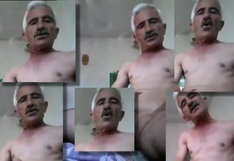 Webcam Video - an older turkish man jerks naked his big ****. (id1623)