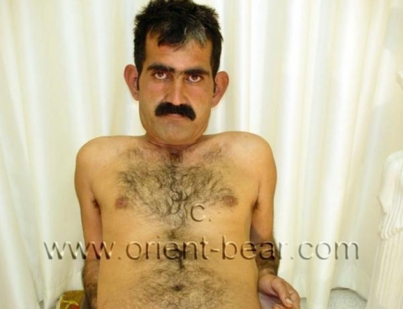 Ilhami - a Naked Iraqi Man with a very hairy Body jerks off in a Kurdish **** Video. (id261)