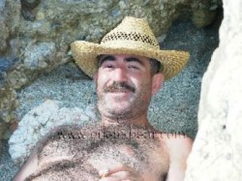 Sefer - a naked very Hairy Turkish **** with huge big Balls in a oldy Turkish **** Video. (id30)