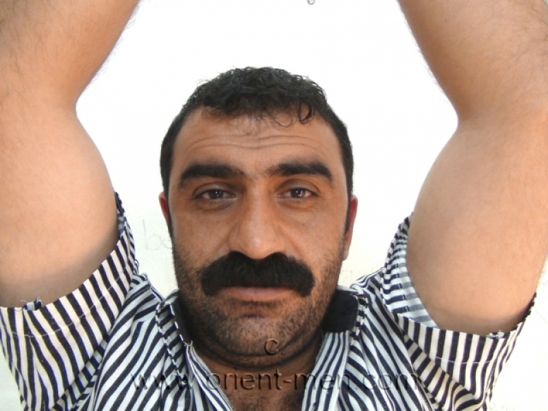 Tufan - is an horny kurdisch Man In Handcuffs with a hard **** in a Kurdish **** Video. (id346)