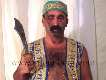 Hueseyin - is an Ottoman very Hairy Older Turkish **** with a furry Body that can be seen in a Oldy Turkish **** Video. (id364)