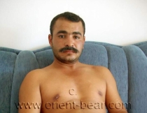 Musa - In this Turkish **** Video a young Naked Turkish Man shows his very big ****. (id384)