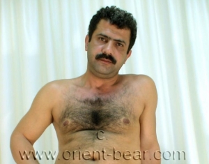 Selahattin - a horny Naked Hairy Turk with a 