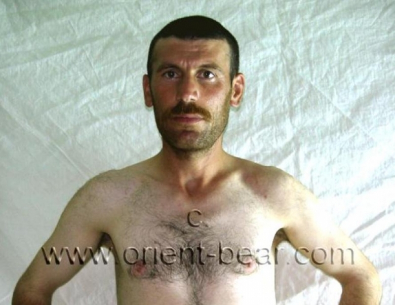 Erol - a erotic Naked Kurdish Man with a **** big **** shows his perfect Butt in Doggy Style. (id388)