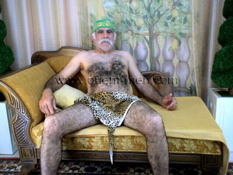 Ibrahim M. - a older turkish Silver Daddy with very big **** and very hairy Ass in a turkish **** Video. (id40)
