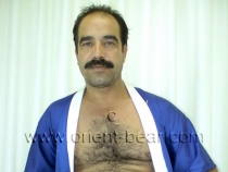 Tanju - a horny Naked Hairy Turk with a horny Ass Show in Doggy Style. (id444)