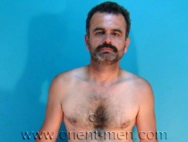 Ferit K. - a hairy Turkish Man jerks off in a Turkish **** Video. (id486)