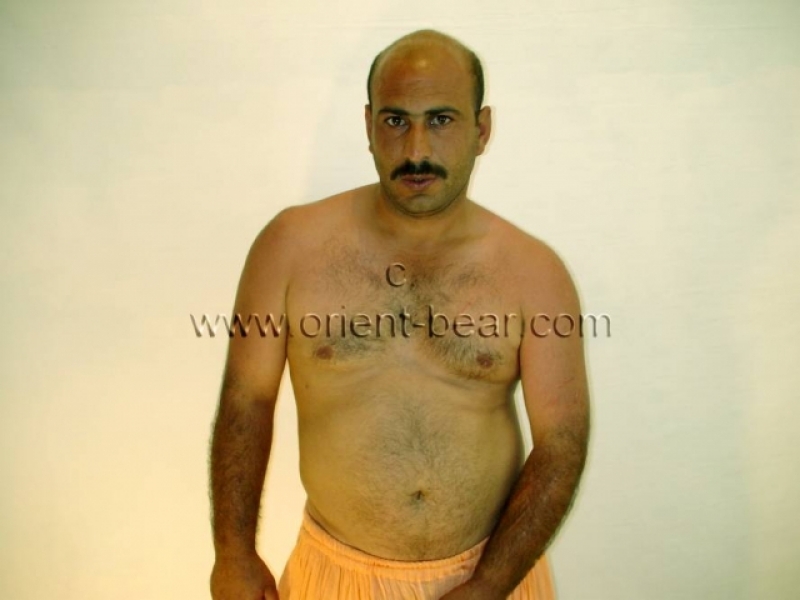 Saban - a **** Turkish Man with big Buttocks in a Oldy Turkish **** Video. (id548)
