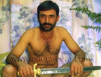 Muhittin - a young naked Kurd with a hard **** in a horny Oldy Kurdish **** video. (id596)