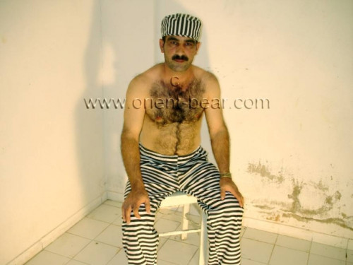 Safak - a very hairy Naked Kurdish Prisoner showing his hairy Butt in Doggy Style in a Kurdish **** Video. (id9)