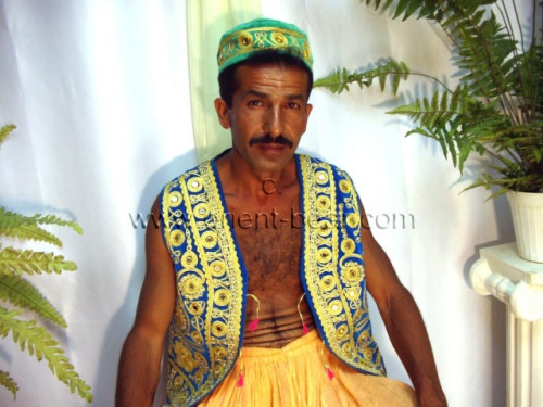 Rasim - a Naked Turkish Man with a very stiff **** in a oldy Turkish **** Video. (Id990)