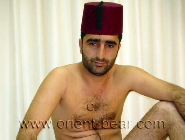 naked kurdish man