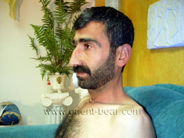 naked hairy kurd
