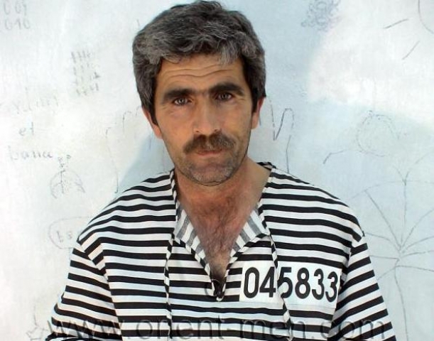 naked turkish prisoner